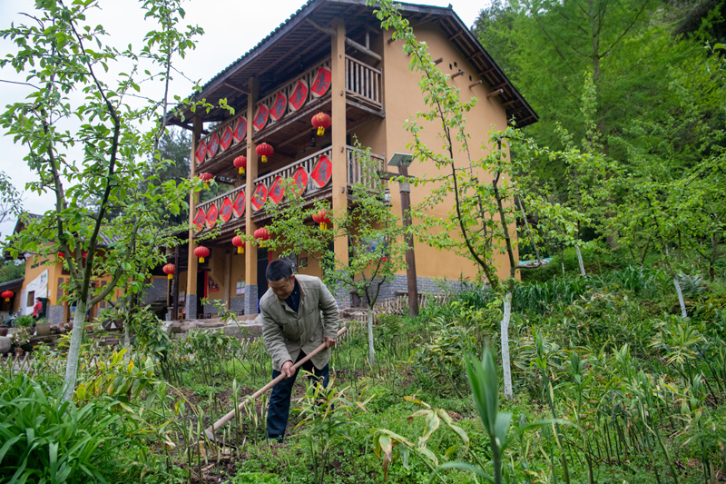 武陵山乡振兴记——来自重庆石柱县中益乡的蹲点观察