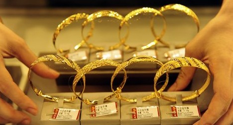 理财子花式掘金：有挂钩黄金产品年化超4%，波动远低于实物黄金